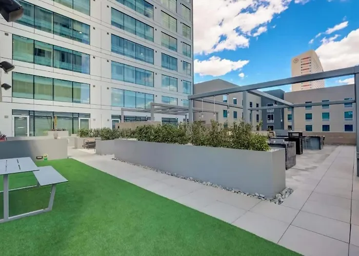 Boulevard Downtown Rooftop Pool Gym & Parking Phoenix